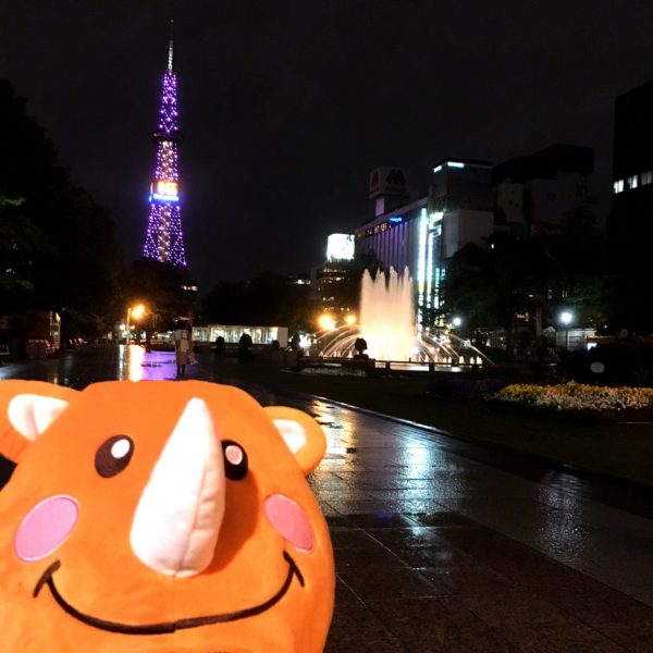 ツノっちと札幌テレビ塔❤️ 夜の街にGOGO✌️